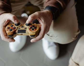 game live casino iWin